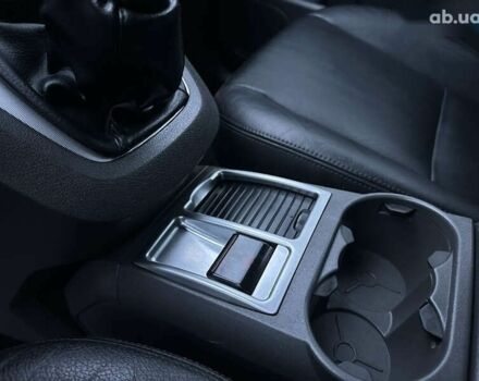 Форд Си-Макс, объемом двигателя 2 л и пробегом 243 тыс. км за 5700 $, фото 25 на Automoto.ua