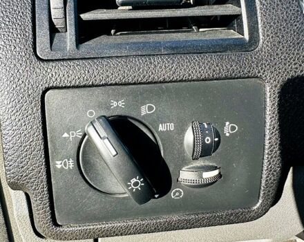 Форд Си-Макс, объемом двигателя 1.8 л и пробегом 118 тыс. км за 4700 $, фото 8 на Automoto.ua