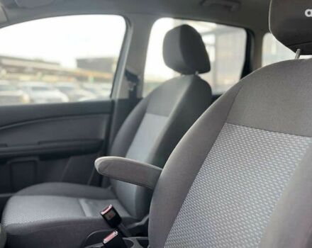 Форд Сі-Макс, об'ємом двигуна 0 л та пробігом 198 тис. км за 5200 $, фото 13 на Automoto.ua