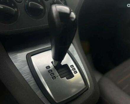 Форд Си-Макс, объемом двигателя 2 л и пробегом 188 тыс. км за 6500 $, фото 17 на Automoto.ua