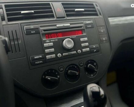 Форд Си-Макс, объемом двигателя 2 л и пробегом 188 тыс. км за 6500 $, фото 16 на Automoto.ua