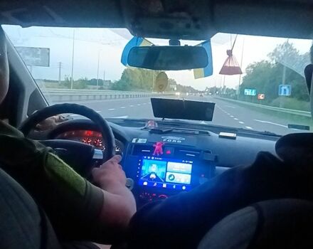 Форд Сі-Макс, об'ємом двигуна 1.6 л та пробігом 250 тис. км за 3200 $, фото 7 на Automoto.ua