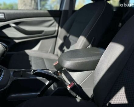 Форд Си-Макс, объемом двигателя 1.8 л и пробегом 281 тыс. км за 6300 $, фото 28 на Automoto.ua