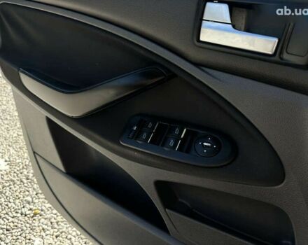 Форд Си-Макс, объемом двигателя 1.8 л и пробегом 281 тыс. км за 6300 $, фото 23 на Automoto.ua