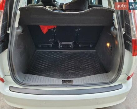 Форд Сі-Макс, об'ємом двигуна 1.6 л та пробігом 343 тис. км за 6500 $, фото 7 на Automoto.ua