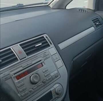 Форд Си-Макс, объемом двигателя 1.8 л и пробегом 262 тыс. км за 6700 $, фото 5 на Automoto.ua