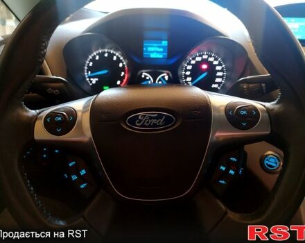 Форд Си-Макс, объемом двигателя 1.6 л и пробегом 218 тыс. км за 8500 $, фото 12 на Automoto.ua