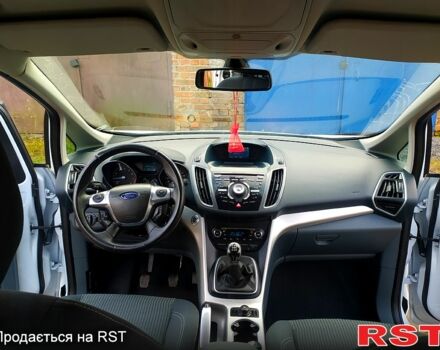 Форд Си-Макс, объемом двигателя 1.6 л и пробегом 218 тыс. км за 8500 $, фото 7 на Automoto.ua