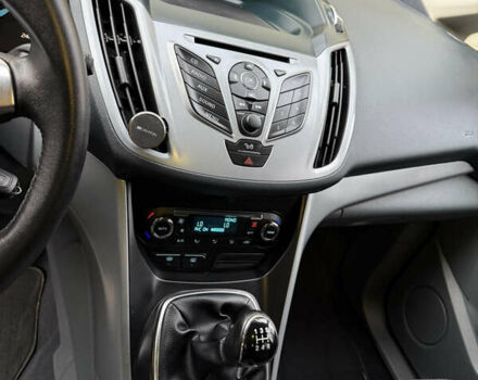 Форд Си-Макс, объемом двигателя 0 л и пробегом 68 тыс. км за 9500 $, фото 12 на Automoto.ua