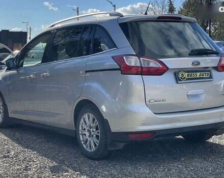 Форд Си-Макс, объемом двигателя 2 л и пробегом 165 тыс. км за 9600 $, фото 3 на Automoto.ua