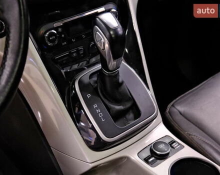 Форд Си-Макс, объемом двигателя 2 л и пробегом 145 тыс. км за 10500 $, фото 16 на Automoto.ua