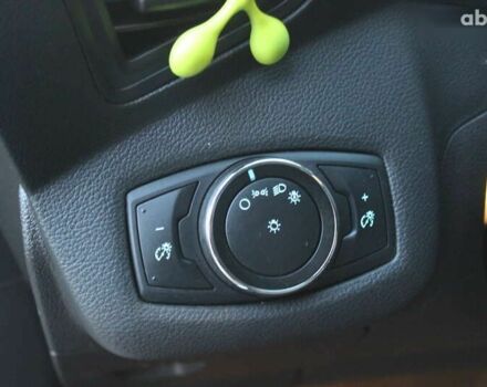 Форд Си-Макс, объемом двигателя 0 л и пробегом 152 тыс. км за 10800 $, фото 23 на Automoto.ua