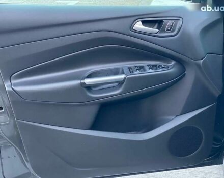 Форд Сі-Макс, об'ємом двигуна 0 л та пробігом 135 тис. км за 9390 $, фото 18 на Automoto.ua