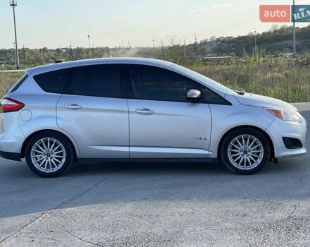 Форд Си-Макс, объемом двигателя 2 л и пробегом 176 тыс. км за 10999 $, фото 7 на Automoto.ua