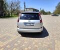 Серый Форд Си-Макс, объемом двигателя 1.6 л и пробегом 380 тыс. км за 4500 $, фото 4 на Automoto.ua