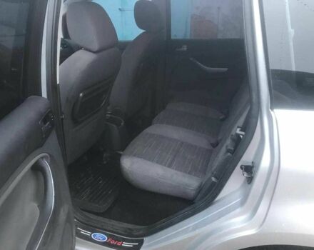 Серый Форд Си-Макс, объемом двигателя 1.8 л и пробегом 270 тыс. км за 4600 $, фото 9 на Automoto.ua