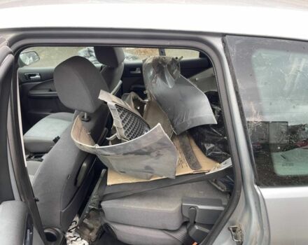 Сірий Форд Сі-Макс, об'ємом двигуна 1.6 л та пробігом 190 тис. км за 1550 $, фото 7 на Automoto.ua