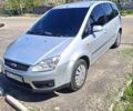 Серый Форд Си-Макс, объемом двигателя 1.6 л и пробегом 225 тыс. км за 3700 $, фото 1 на Automoto.ua