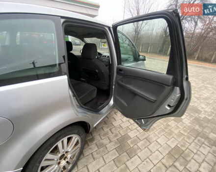 Сірий Форд Сі-Макс, об'ємом двигуна 1.56 л та пробігом 280 тис. км за 3400 $, фото 19 на Automoto.ua