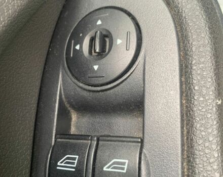 Серый Форд Си-Макс, объемом двигателя 1.8 л и пробегом 200 тыс. км за 4500 $, фото 8 на Automoto.ua