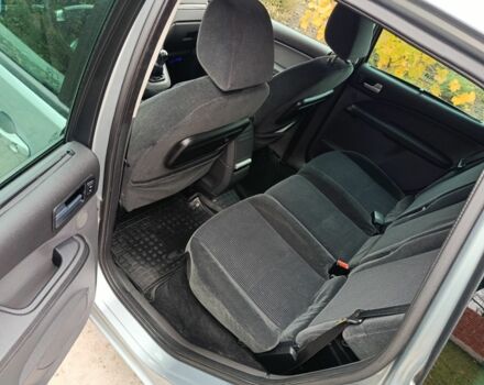 Сірий Форд Сі-Макс, об'ємом двигуна 1.8 л та пробігом 248 тис. км за 4999 $, фото 16 на Automoto.ua