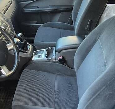 Серый Форд Си-Макс, объемом двигателя 2 л и пробегом 385 тыс. км за 5000 $, фото 4 на Automoto.ua