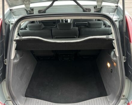 Сірий Форд Сі-Макс, об'ємом двигуна 1.6 л та пробігом 236 тис. км за 4900 $, фото 12 на Automoto.ua