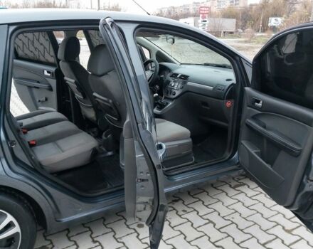 Сірий Форд Сі-Макс, об'ємом двигуна 1.8 л та пробігом 200 тис. км за 3890 $, фото 5 на Automoto.ua