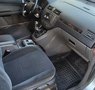 Серый Форд Си-Макс, объемом двигателя 2 л и пробегом 385 тыс. км за 5000 $, фото 12 на Automoto.ua