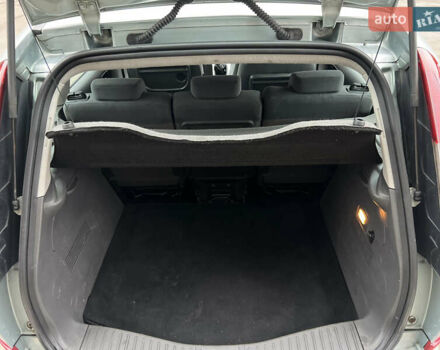 Сірий Форд Сі-Макс, об'ємом двигуна 1.56 л та пробігом 236 тис. км за 4900 $, фото 9 на Automoto.ua