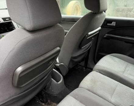 Сірий Форд Сі-Макс, об'ємом двигуна 2 л та пробігом 300 тис. км за 2450 $, фото 9 на Automoto.ua