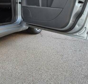 Серый Форд Си-Макс, объемом двигателя 2 л и пробегом 385 тыс. км за 5000 $, фото 11 на Automoto.ua