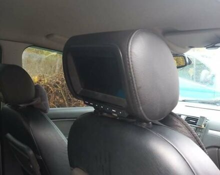 Форд Си-Макс 2005 в Каменское - Днепродзержинск на Automoto.ua Серый Форд Си-Макс, объемом двигателя 1.6 л и пробегом 299 тыс. км за 4300 $, фото 5 на Automoto.ua