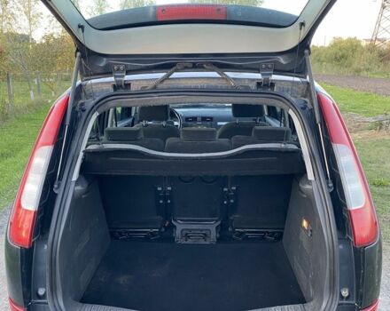 Форд Сі-Макс 2005 у Луцьку на Automoto.ua Сірий Форд Сі-Макс, об'ємом двигуна 1.8 л та пробігом 312 тис. км за 1850 $, фото 14 на Automoto.ua