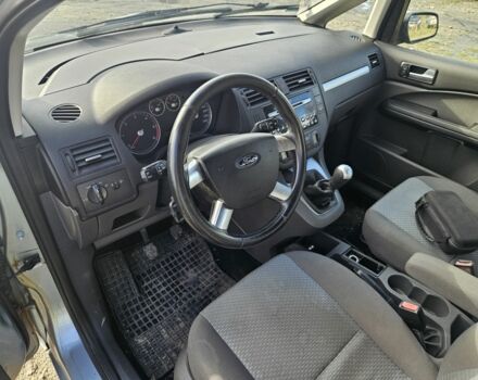 Серый Форд Си-Макс, объемом двигателя 1.6 л и пробегом 260 тыс. км за 2000 $, фото 11 на Automoto.ua