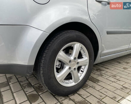 Сірий Форд Сі-Макс, об'ємом двигуна 1.6 л та пробігом 149 тис. км за 5500 $, фото 21 на Automoto.ua