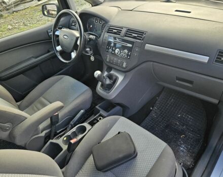 Серый Форд Си-Макс, объемом двигателя 1.6 л и пробегом 260 тыс. км за 2000 $, фото 9 на Automoto.ua