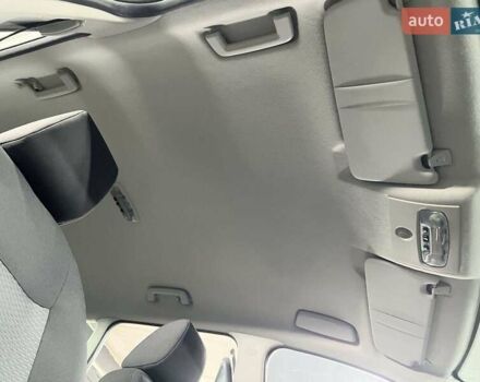 Сірий Форд Сі-Макс, об'ємом двигуна 1.6 л та пробігом 217 тис. км за 4900 $, фото 17 на Automoto.ua