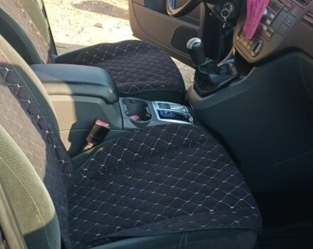 Форд Си-Макс 2005 в Чечельнике на Automoto.ua Серый Форд Си-Макс, объемом двигателя 1.8 л и пробегом 181 тыс. км за 3500 $, фото 10 на Automoto.ua