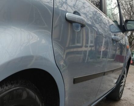 Серый Форд Си-Макс, объемом двигателя 1.8 л и пробегом 180 тыс. км за 4350 $, фото 4 на Automoto.ua