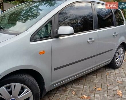 Серый Форд Си-Макс, объемом двигателя 1.75 л и пробегом 300 тыс. км за 3950 $, фото 4 на Automoto.ua