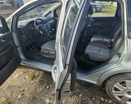 Серый Форд Си-Макс, объемом двигателя 1.6 л и пробегом 260 тыс. км за 2000 $, фото 7 на Automoto.ua