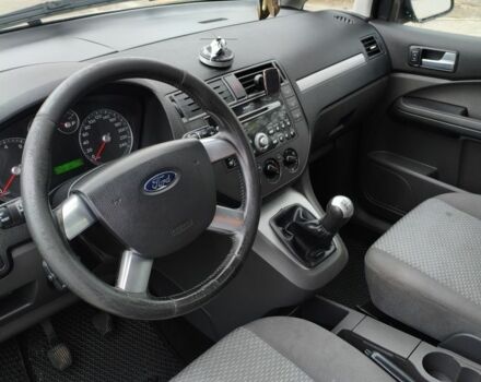 Серый Форд Си-Макс, объемом двигателя 1.6 л и пробегом 243 тыс. км за 2700 $, фото 6 на Automoto.ua