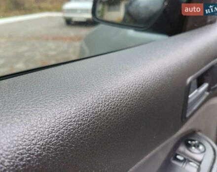 Серый Форд Си-Макс, объемом двигателя 1.75 л и пробегом 300 тыс. км за 3950 $, фото 28 на Automoto.ua