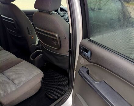 Сірий Форд Сі-Макс, об'ємом двигуна 1.6 л та пробігом 243 тис. км за 2600 $, фото 4 на Automoto.ua