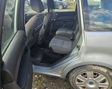 Серый Форд Си-Макс, объемом двигателя 1.6 л и пробегом 260 тыс. км за 2000 $, фото 13 на Automoto.ua