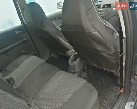 Серый Форд Си-Макс, объемом двигателя 1.6 л и пробегом 179 тыс. км за 5300 $, фото 4 на Automoto.ua