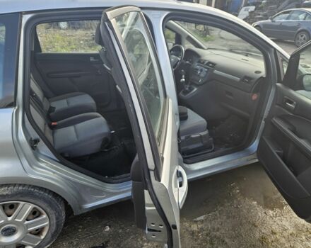 Серый Форд Си-Макс, объемом двигателя 1.6 л и пробегом 260 тыс. км за 2000 $, фото 6 на Automoto.ua