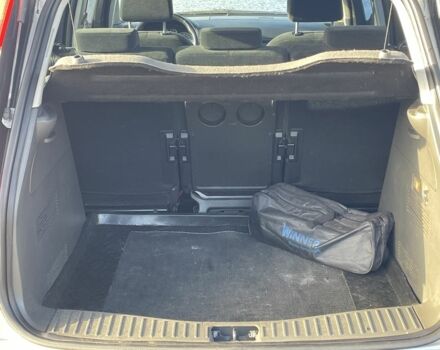 Сірий Форд Сі-Макс, об'ємом двигуна 1.8 л та пробігом 280 тис. км за 3300 $, фото 11 на Automoto.ua