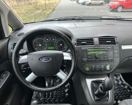 Серый Форд Си-Макс, объемом двигателя 1.6 л и пробегом 252 тыс. км за 2350 $, фото 7 на Automoto.ua